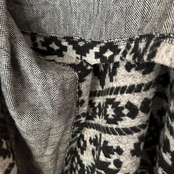 TRF by Zara Ruana Oversized Boho Southwestern Style Open Cloak Shawl Wrap Size M - Picture 9 of 12